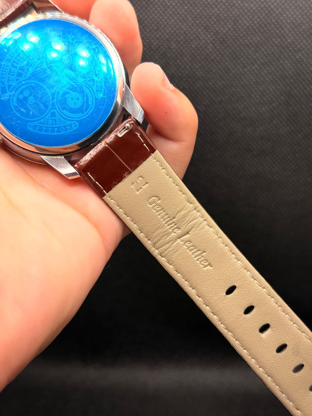 XD WEAR Luxury Poker Dial Leather Strap Watch – Premium Men's Wristwatch