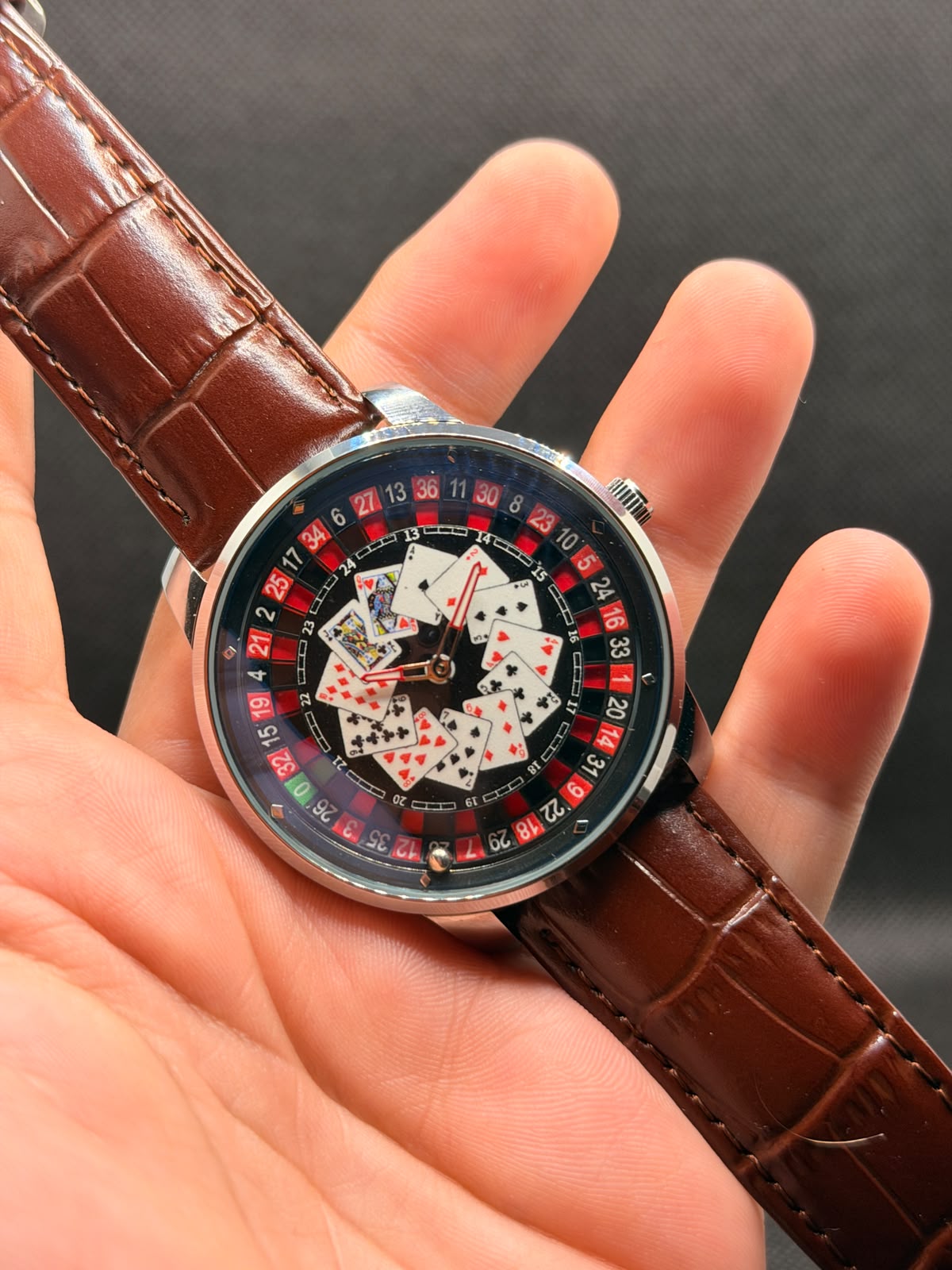 XD WEAR Luxury Poker Dial Leather Strap Watch – Premium Men's Wristwatch